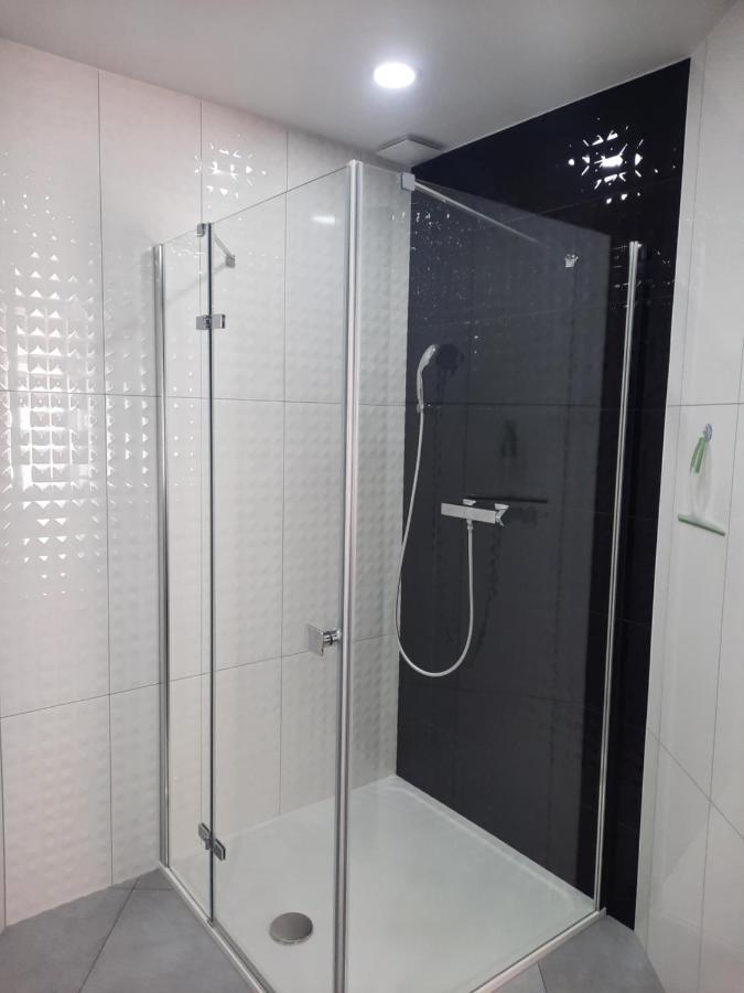 Apartament Przy Jeziorze Nr 2 奥尔什丁 外观 照片